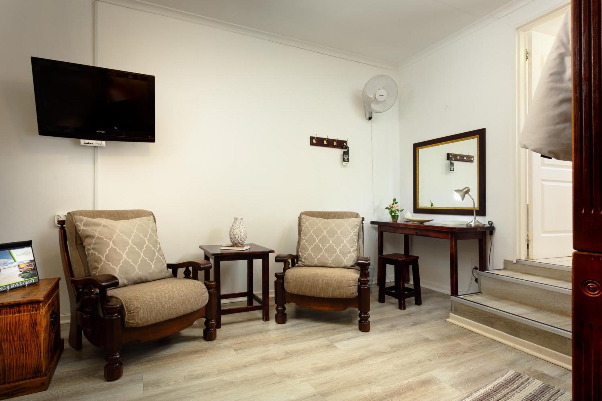 สโตนริดจ์เกสท์เฮาส์ Hotel การีพดัม ภายนอก รูปภาพ